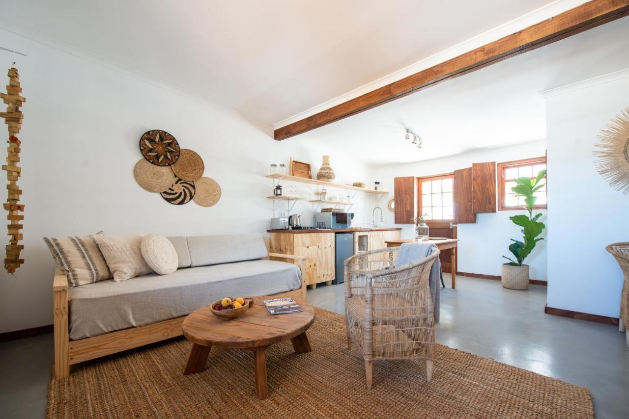Gonana Studios & Villa 帕特诺斯特 外观 照片